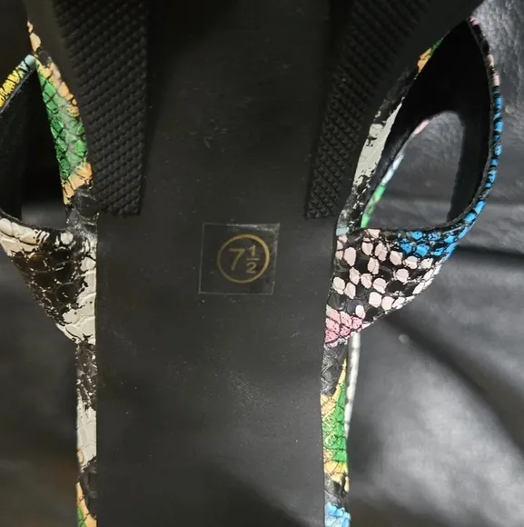 HOST PICK! 🎈🎉 Sseko Colorful Snake Print Women's Platform Heels Sz7.5 NEW