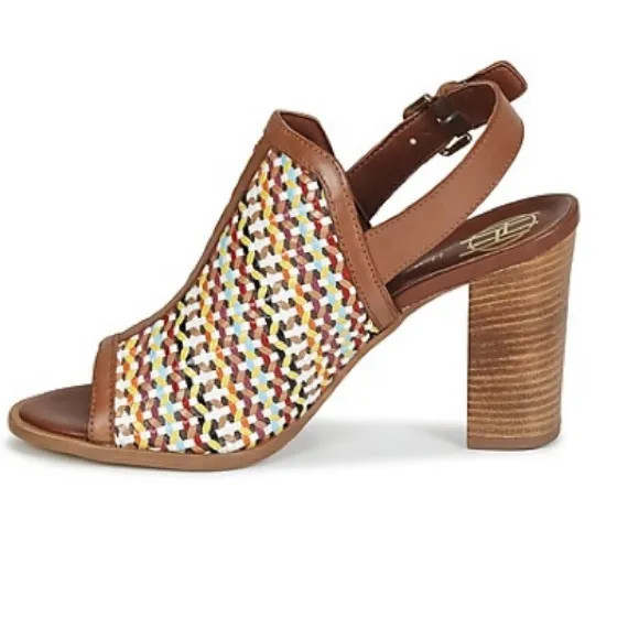 House of Harlow 1960 Teagan woven leather sandals