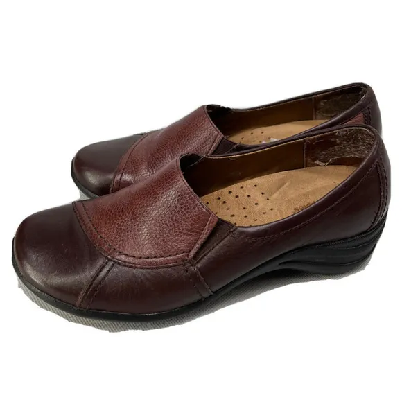 Hush Puppies Womens Size 8M Verse Brown Leather Slip-On Comfort Loafer Shoes