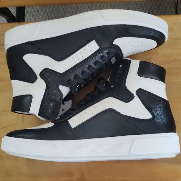 Inc.International Concepts new size 10.5 black and white