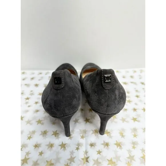 Ivanka Trump Shoes Womens Size 7 High Heeled Gray Pumps