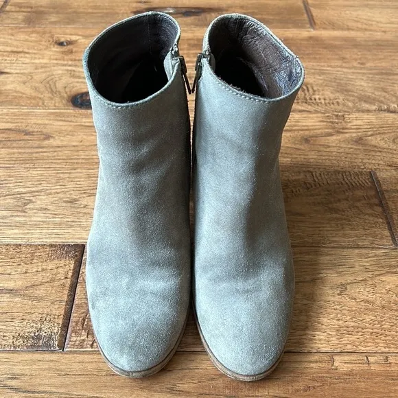 J. Crew Aggie Suede Leather Ankle Boots Booties Block Heel in Mink Size 7