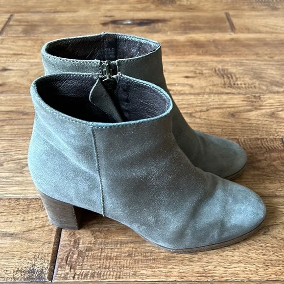 J. Crew Aggie Suede Leather Ankle Boots Booties Block Heel in Mink Size 7