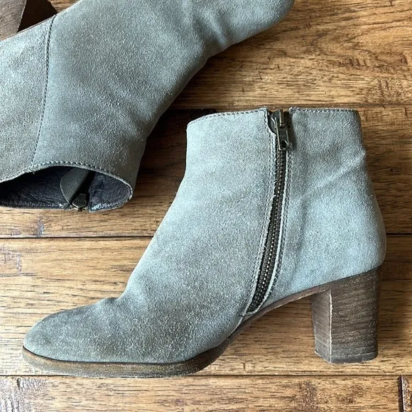 J. Crew Aggie Suede Leather Ankle Boots Booties Block Heel in Mink Size 7