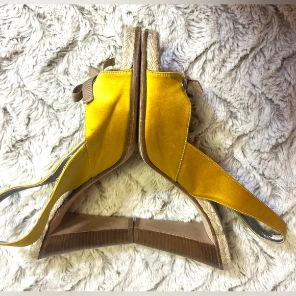 J. Crew Women's Golden Yellow Genuine Leather Cero Cuoio Made in Italy Size 10