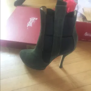 Jerome Rousseau green suede boots