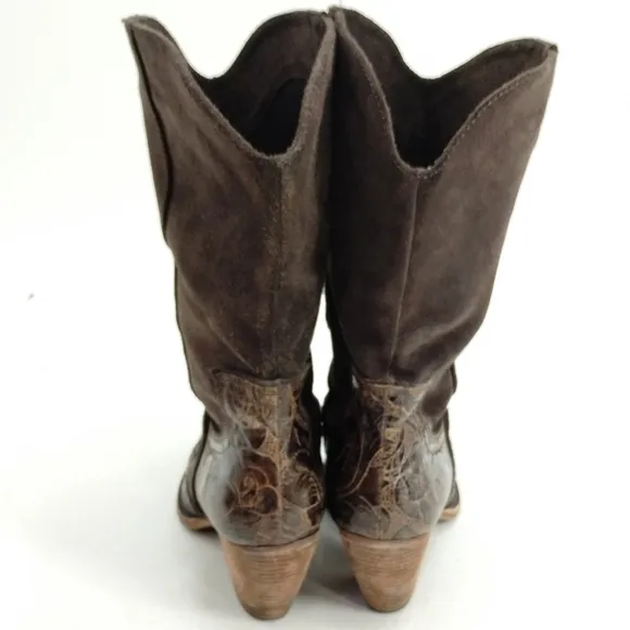 Jessica Bennett Brown Suede Western Boots