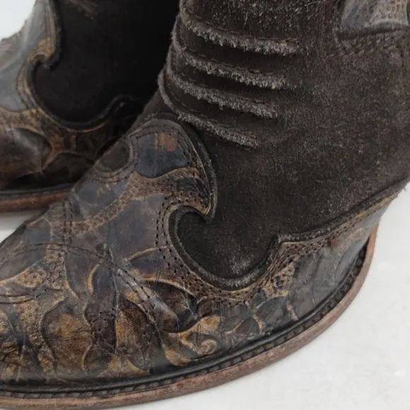 Jessica Bennett Brown Suede Western Boots