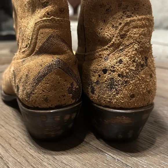 Johnny Ringo Suede Cowboy Boots