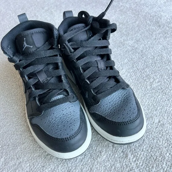 Jordan 1 MID BP Black/Dark Grey Summit White Shoes 12.5C