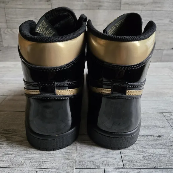 Jordan 1 Retro High OG Black Metallic Gold Shoes