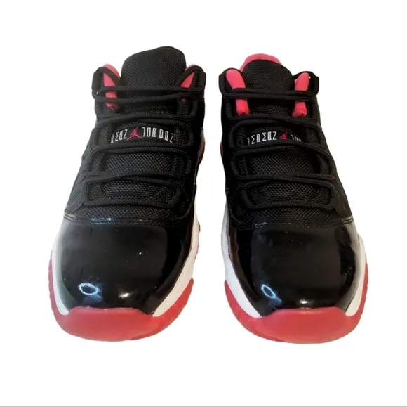 Jordan 11 Retro size 4Y BLK/RED/WHITE
