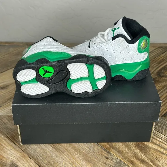 Jordan 13 Retro Kids Shoes in White and Green