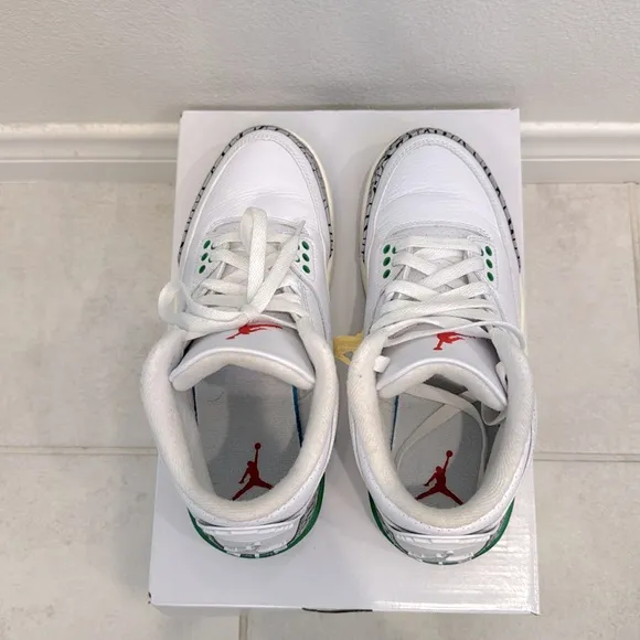 JORDAN 3 LUCKY GREEN Size 9W 7.5M