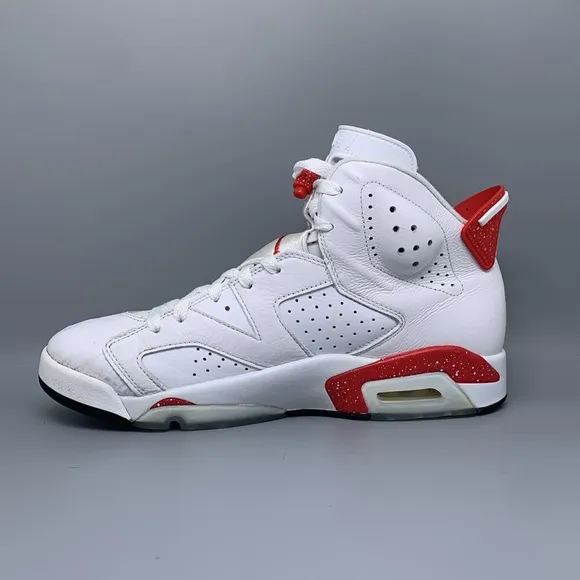 Jordan 6 Retro Red Oreo Basketball Shoes CT8529-162 Men's Sz 10 EU 44