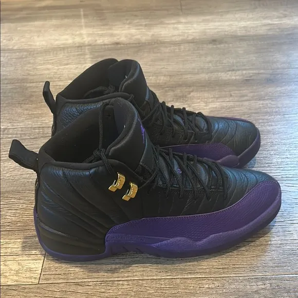 Jordan Retro 12 Men's Black and Purple Sneakers