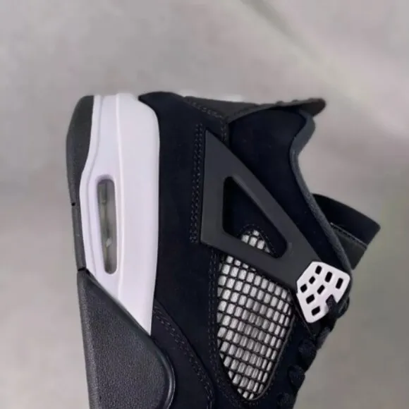 Jordn Air Jordan 4 Retro White Thunder Basketball Shoes