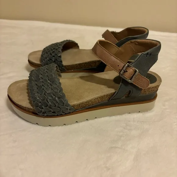 Josef Seibel CLEA 16 Woven Leather Platform Sandals Size 40 (9-9.5 US)