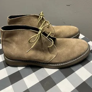 JOSEPH ABBOUD Travis Men's Tan Suede Chukka Boots Size 9.5