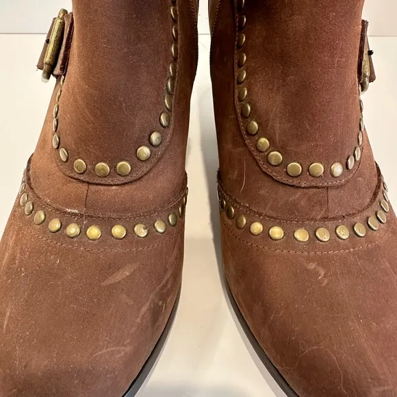 JUDD Suede leather boots with brass studs 9 1/2.