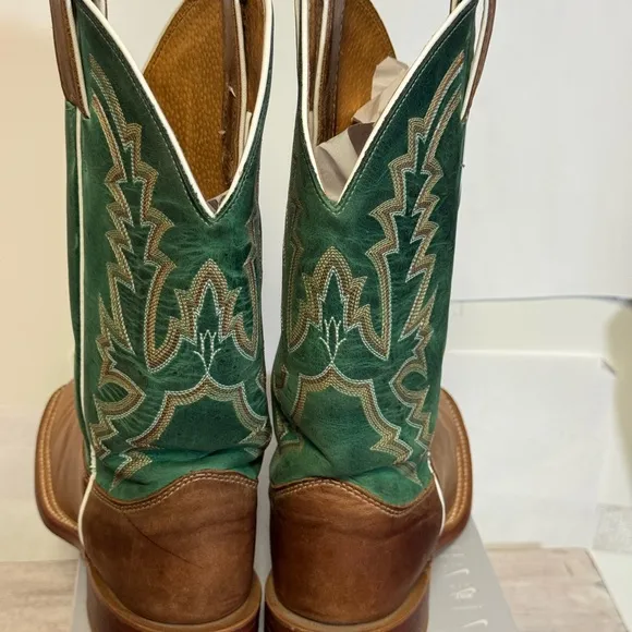 Justin Boots Green and Brown Western Boots size 7.5 in great shape