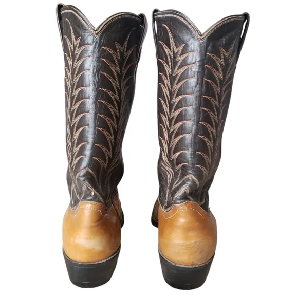 Justin Men's Brown and Black Western Cowboy Boots Style 2396. Size 9.5 B