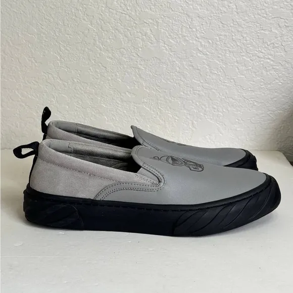 Karl Lagerfeld Mens Low Top Slip On Shoes Gray Leather  Sz 8.5 9.5 12 NEW