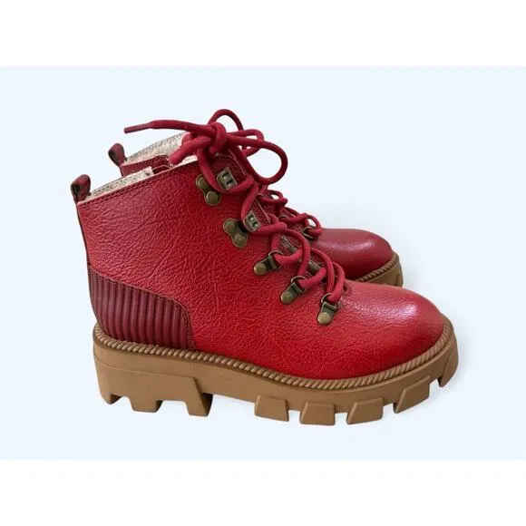 Kelsi Dagger Brooklyn Shoes Red Lace Up Lug Sole Ankle Combat Boots sz 5.5 M EUC