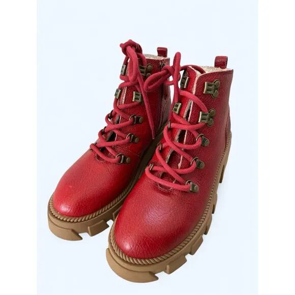 Kelsi Dagger Brooklyn Shoes Red Lace Up Lug Sole Ankle Combat Boots sz 5.5 M EUC