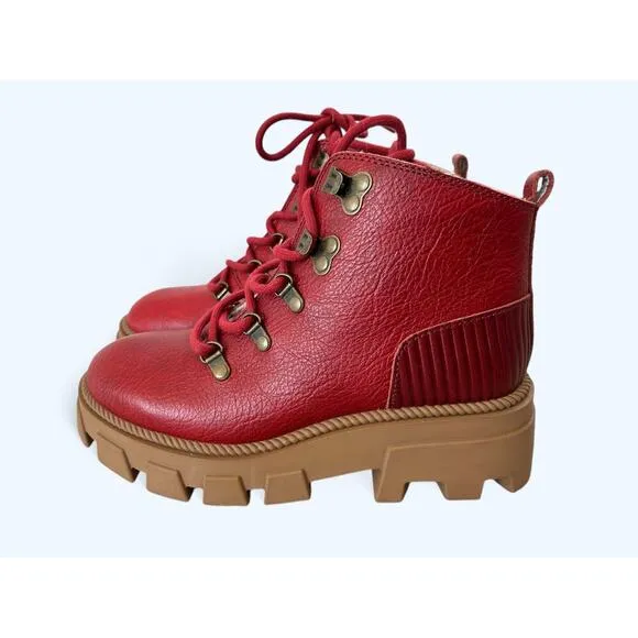 Kelsi Dagger Brooklyn Shoes Red Lace Up Lug Sole Ankle Combat Boots sz 5.5 M EUC
