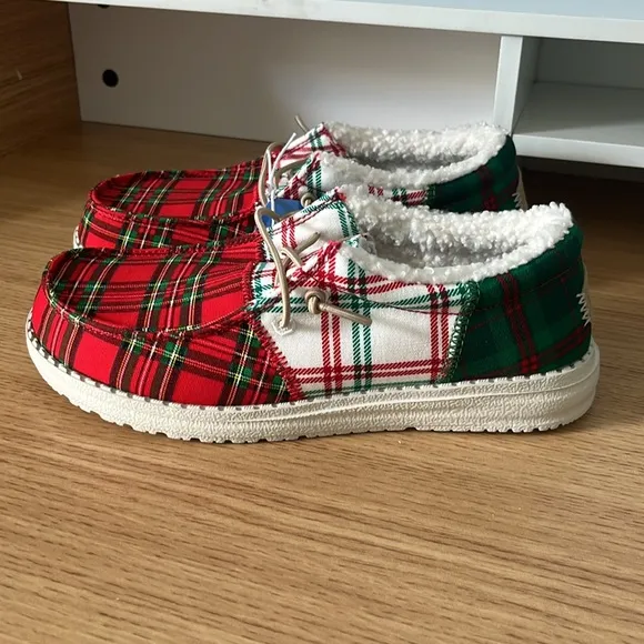 Kids Wally Tri Y Tartan Plaid Shoes Size J5