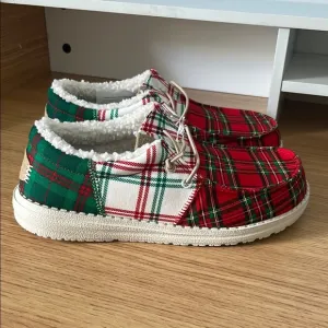 Kids Wally Tri Y Tartan Plaid Shoes Size J5