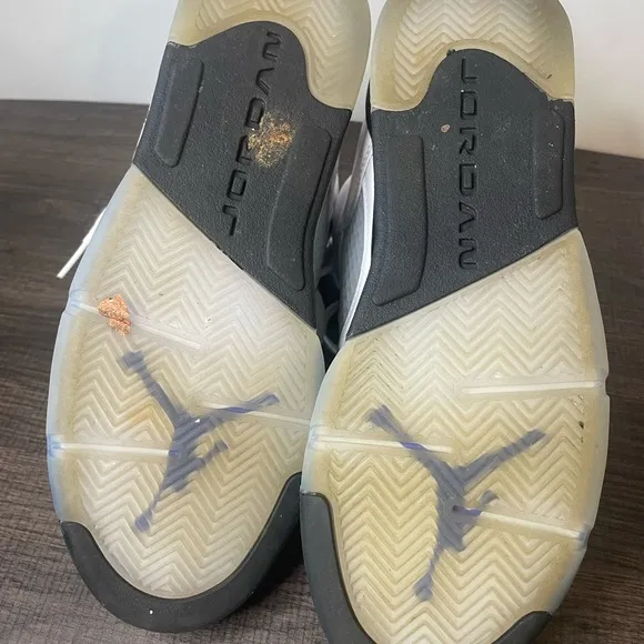 Kids White and Purple Jordan Shoes