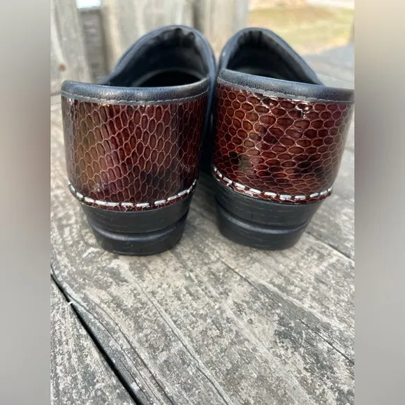 Koi By Sanita Leather Made In Portugal Snakeskin Danish Clogs Mules Shoes 39/8