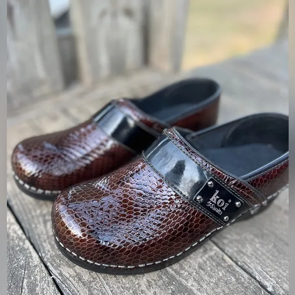 Koi By Sanita Leather Made In Portugal Snakeskin Danish Clogs Mules Shoes 39/8