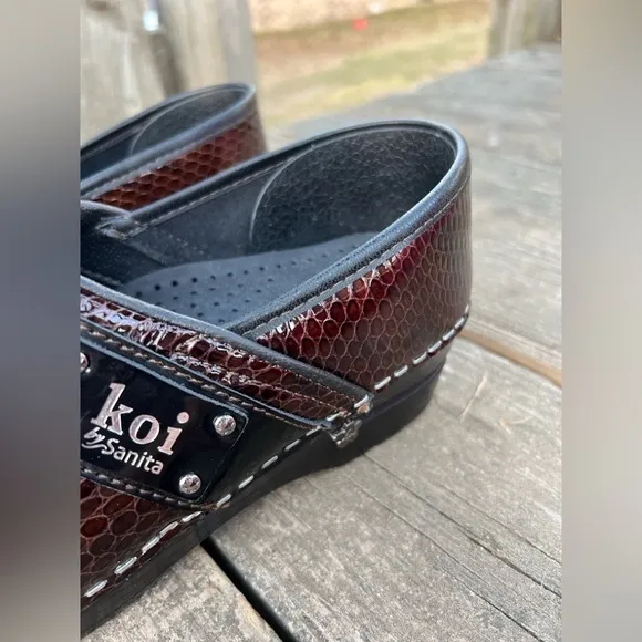Koi By Sanita Leather Made In Portugal Snakeskin Danish Clogs Mules Shoes 39/8