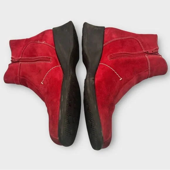 La Canadienne Finley Womens Ankle Boots Size 10