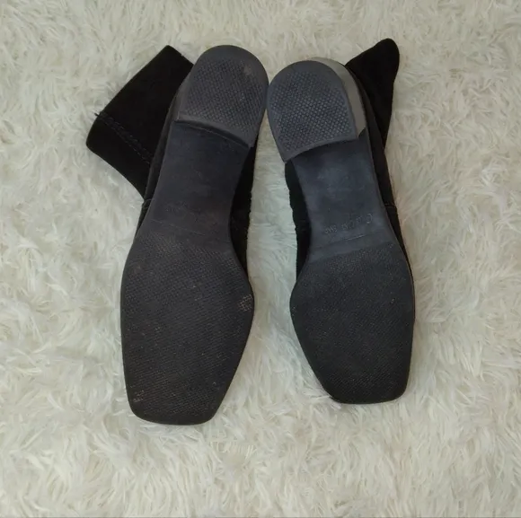 La Canadienne Suede Ankle Boots Size 8