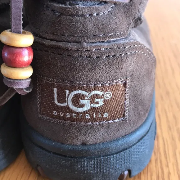 Ladies UUGS brown leather leather laces in rear 6