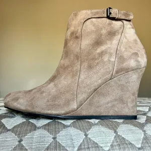 Lanvin Camel Tan Suede Wedge Ankle Boots w/ Side Zipper Women’s EU 37.5 US 6.5