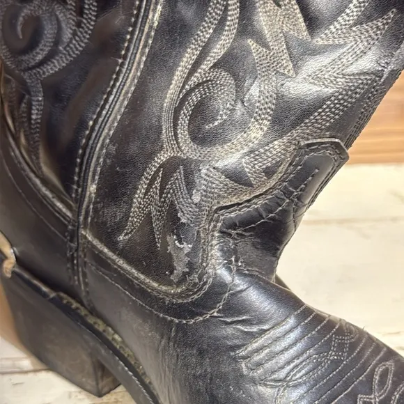 Laredo McComb Western Round Toe Boots