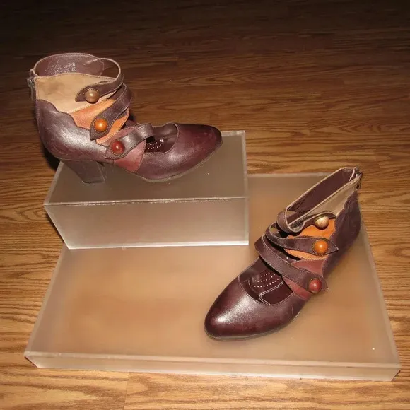 L’ARTISTE by Spring Step Leather Autumn Brown Shoes Size 40 (US Size 9)