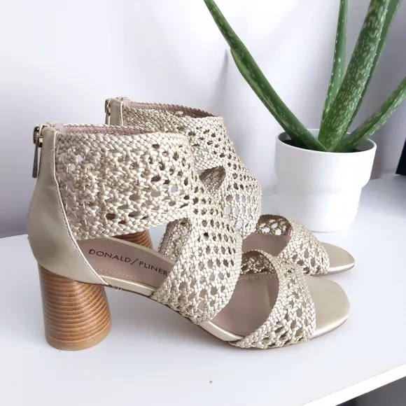 🆕LAST FEW!!🌿DONALD J. PLINER SHOES🌿