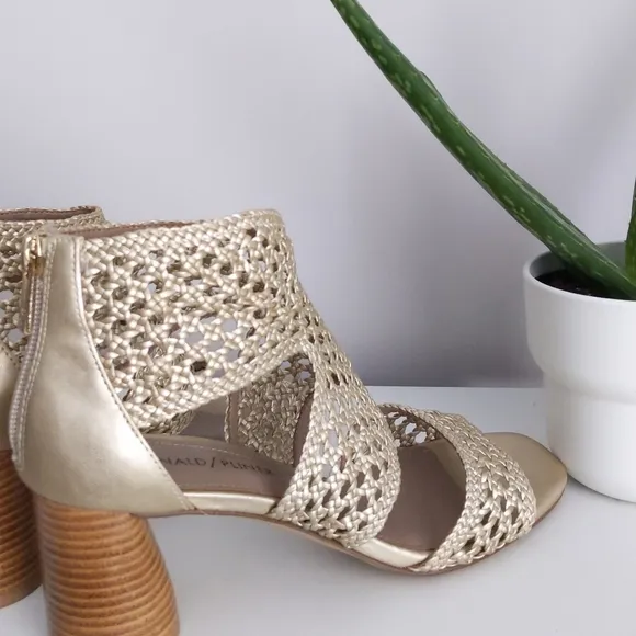 🆕LAST FEW!!🌿DONALD J. PLINER SHOES🌿