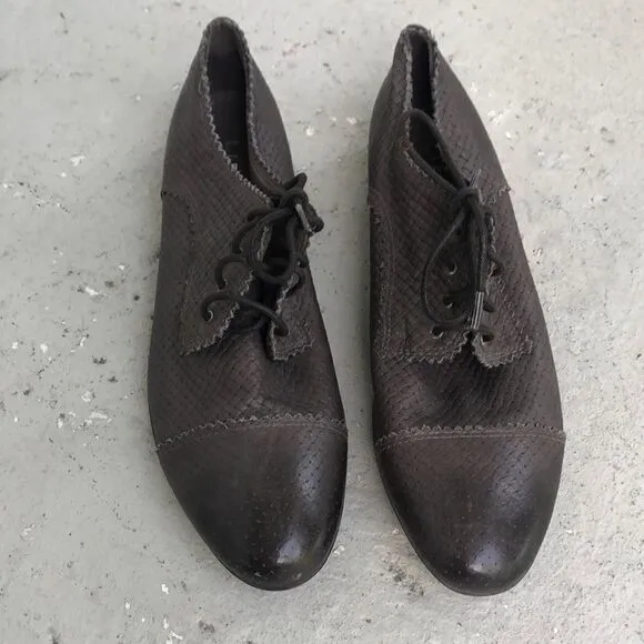 Liebeskind lace ups