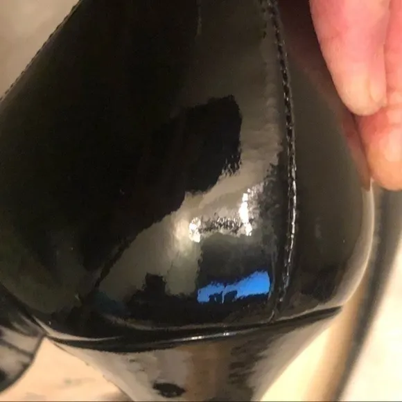 Lk Bennett black patent leather pump shoes