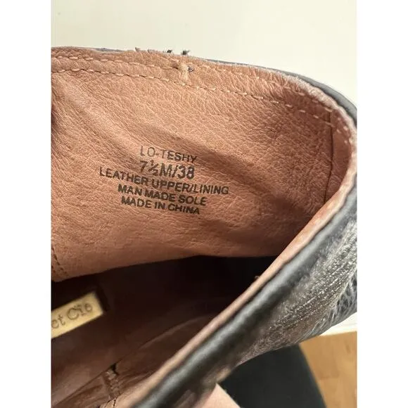 Louise et Cie Women's Chelsea Leather Bootie Black Size 7.5/38