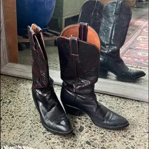 Lucchese Cowgirl Boots size 7.5