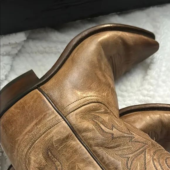Lucchese Tan Leather Boots worn twice in stockyards at saloons in Fort Worth