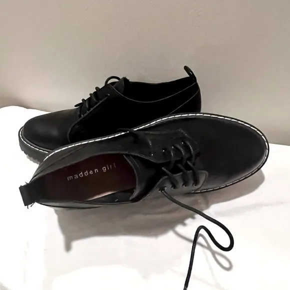 Madden Girl Black Dr. Marten Style Platform Ankle Oxford Shoes
